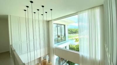 3 Bedroom Contemporary Pool Villa for Sale in Pasak