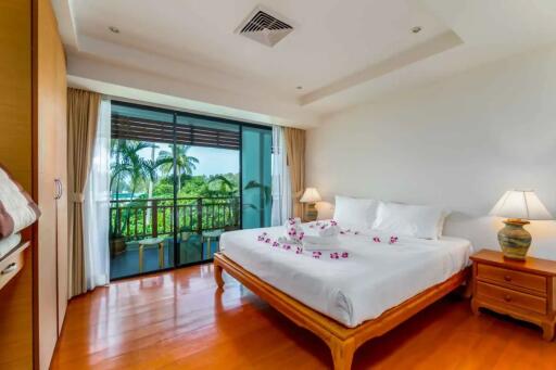 Foreign Freehold 2 Bedroom Condo with Plunge Pool in Surin Sabai