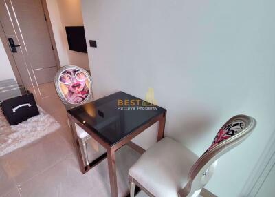 1 Bedroom Condo in The Riviera Ocean Drive Jomtien C011038