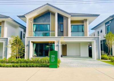 3 Bedrooms Villa / Single House in The Palm Parco Nong Pla Lai H011028