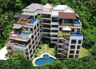 Foreign Freehold Studio Condo in Surin