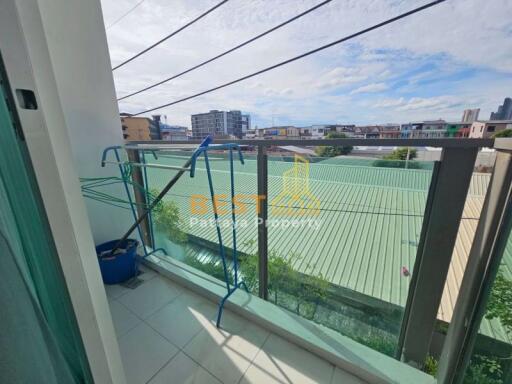 Studio Condo in City Center Residence Central Pattaya C010987