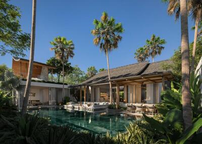 Luxurious Balinese Style Villa with Massive Land Plot