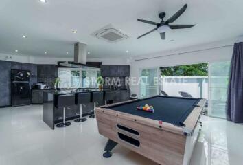 Large Pool Villa for Sale in Rawai