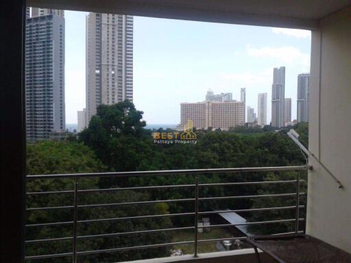 2 Bedrooms Condo in Wongamat Privacy Residence Wongamat C010578