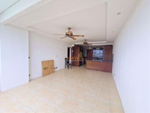 1 Bedroom Condo in Pattaya Plaza Condotel Central Pattaya C010887 Bld C