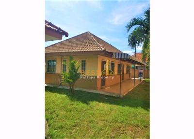 7 Bedrooms Villa / Single House Bang Lamung H010989