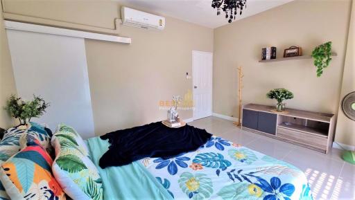 2 Bedrooms Townhouse Pattaya H010718