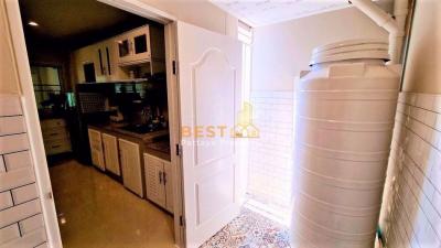 2 Bedrooms Townhouse Pattaya H010718