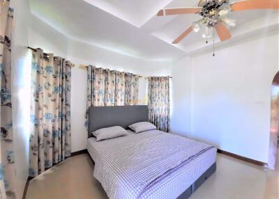 3 Bedrooms Villa / Single House in Green Field Villa 2 East Pattaya HS0051