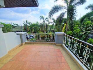 3 Bedrooms Villa / Single House in Green Field Villa 2 East Pattaya HS0051