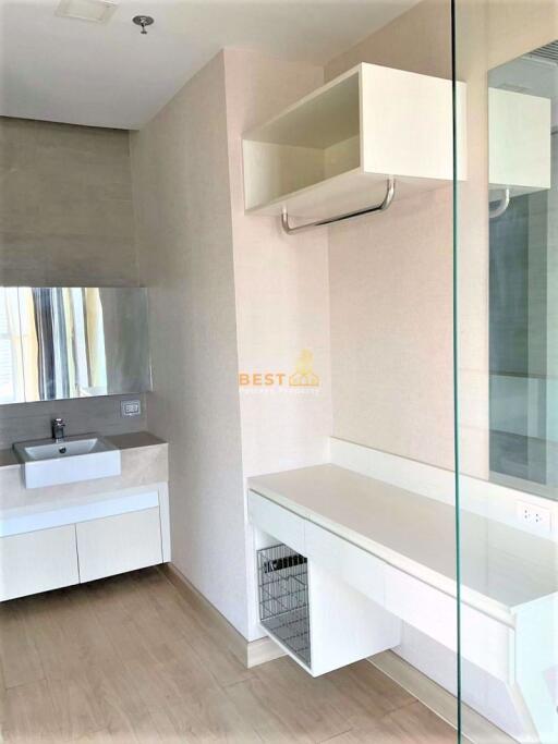 1 Bedroom Condo in Cetus Jomtien C010612