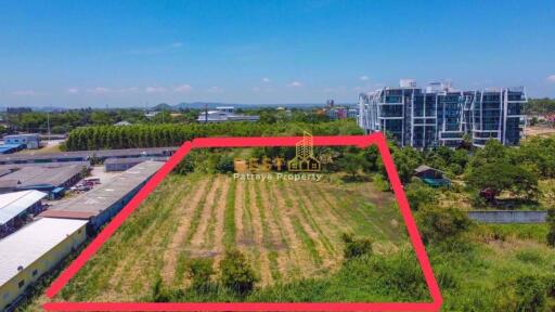 Land available in Na Jomtien L010980