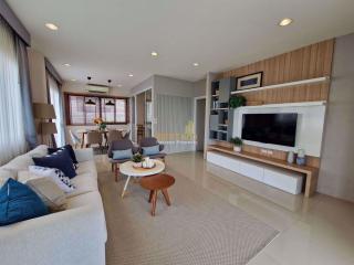 3 Bedrooms Townhouse in The Delight Cozy East Pattaya H010974