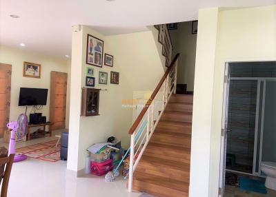 3 Bedrooms Townhouse in PMC 4 East Pattaya H010967