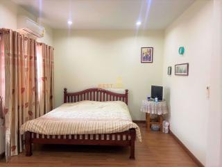 3 Bedrooms Townhouse in PMC 4 East Pattaya H010967