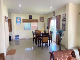 3 Bedrooms Townhouse in PMC 4 East Pattaya H010967