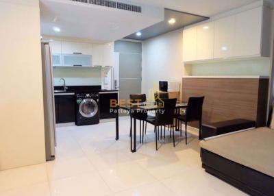 3 Bedrooms Condo in Apus Condominium Central Pattaya C010941