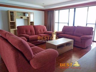 4 Bedrooms Condo in Royal Cliff Pratumnak CR0004