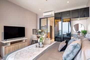 Studio Condo in Once Pattaya North Pattaya C010845