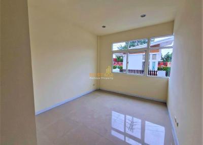 2 Bedrooms Townhouse Bang Lamung H010913