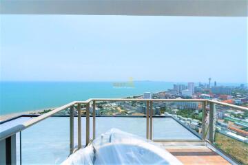 2 Bedrooms Condo in The Riviera Ocean Drive Jomtien C010898