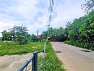 Land available in Jomtien L010861