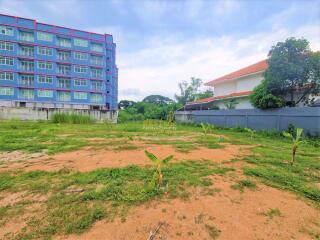 Land available in Jomtien L010861