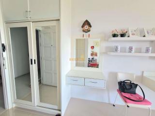 Studio Condo in AD Condo Wongamat C010843