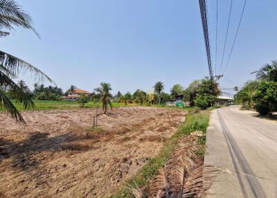 Land available in Huay Yai L010827