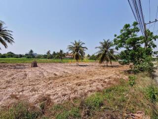 Land available in Huay Yai L010827