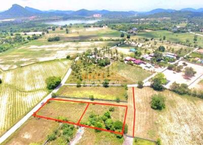 Land available in Bang Saray L010830