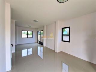 3 Bedrooms Villa / Single House Huay Yai H010832