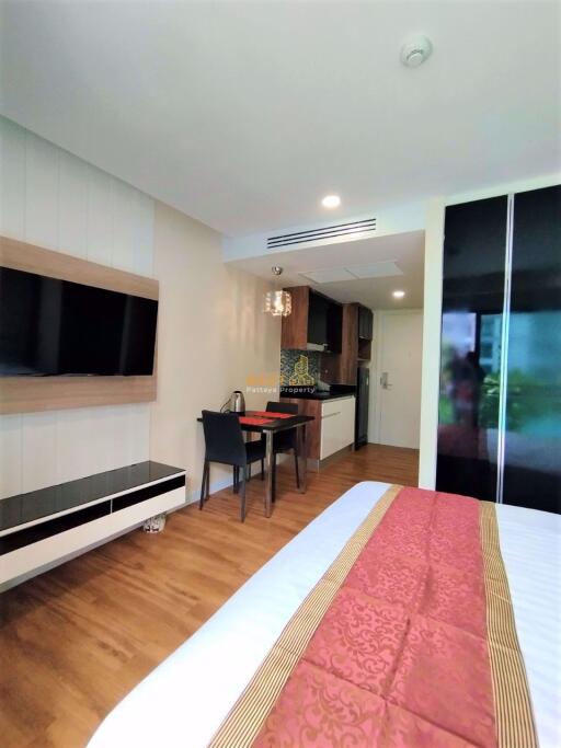 Studio Condo in Dusit Grand Park Jomtien C010793