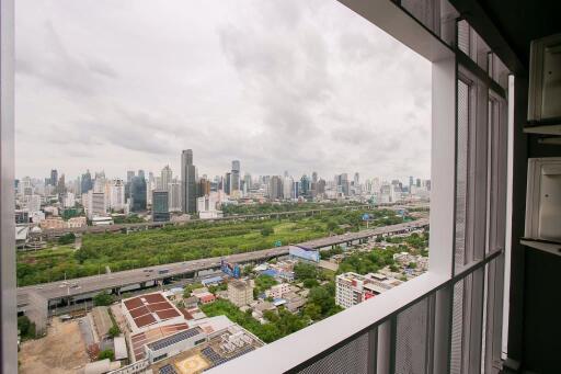 1 bed Condo in A Space Asoke-Ratchada Din Daeng Sub District C020308