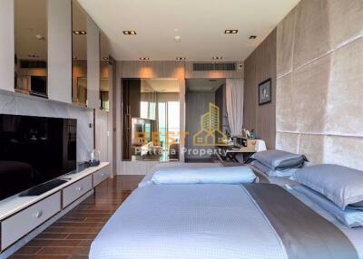 2 Bedrooms Condo in Movenpick White Sand Beach Pattaya Na Jomtien C010631