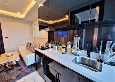 2 Bedrooms Condo in Arcadia Millennium Tower South Pattaya C010373