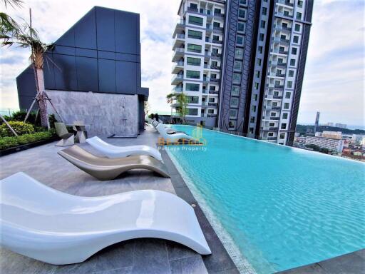 2 Bedrooms Condo in Arcadia Millennium Tower South Pattaya C010373