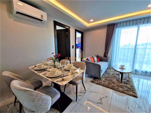 2 Bedrooms Condo in Arcadia Millennium Tower South Pattaya C010360