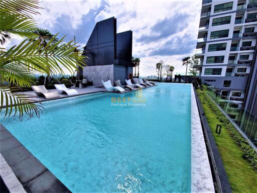 2 Bedrooms Condo in Arcadia Millennium Tower South Pattaya C010360