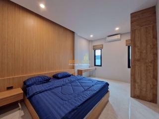 3 Bedrooms Villa / Single House East Pattaya H010276