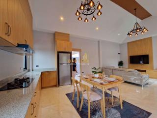 3 Bedrooms Villa / Single House East Pattaya H010276