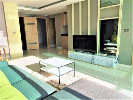 2 Bedrooms Condo in Beachfront Jomtien Residence Na Jomtien C010271