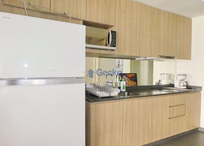 2 Bedrooms Condo in The Zire Wongamat C009024