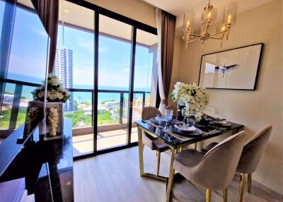 2 Bedrooms Condo in The Panora Pattaya Pratumnak C010221