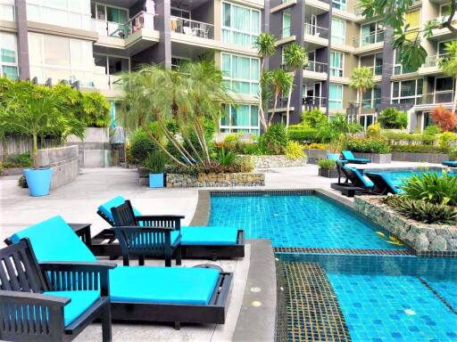 3 Bedrooms Condo in Apus Condominium Central Pattaya C010171