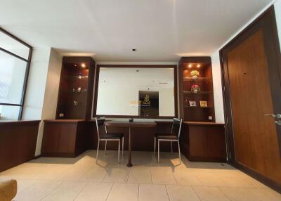 1 Bedroom Condo in Northshore North Pattaya C010142