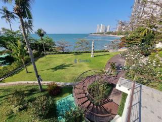 2 Bedrooms Condo in The Cove Pattaya Wongamat C002935