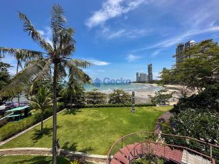 2 Bedrooms Condo in The Cove Pattaya Wongamat C002935