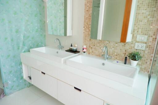 Sanctuary Condo in Wong Amat for Sale